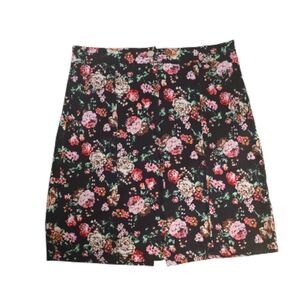 Umgee Black & Pink Floral Mini Skirt Size Med Velvety Stretchy